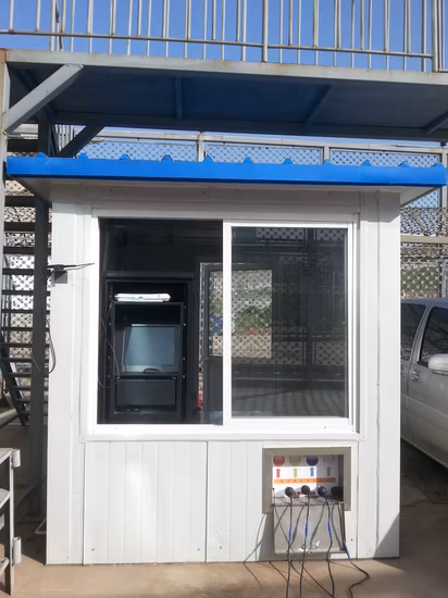 Sistema Microsísmico de Detección de Presencia Humana para Ocultar Persona Buscando en Contenedor